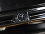 Peugeot 2008 1.2 Hybrid 136PK Allure | 1ste eigenaar | AppleCarPlay/AndroidAuto | Climate Control | Camera | Adaptive Cruise Control | Keyless | FULL LED | LMV | Parkeersensoren | Privacy Glass | Isofix |