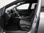 Volkswagen Golf 1.5 eHybrid GTE 272 PK| Origineel Nederlands | 1e Eigenaar | Navigatie | LED Matrix | Achteruitrijcamera | Stoelverwarming | Stuurwielverwarming | Black Style