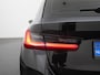 BMW 3-Serie Touring 320e xDrive Sport Line Shadow Facelift | Panoramadak | Leder | Live Cockpit Plus | Zondag Open!