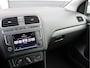 Volkswagen Polo 1.2 TSI 90PK Comfortline /NAVI/Cruise control/Carplay/Bluetooth/15'LM/Armsteun/CV/ISOFIX/NAP! 2e eig!