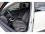 Volkswagen T-Roc 1.0 TSI 110pk Life | Achteruitrijcamera | Trekhaak | Adaptieve cruisecontrol