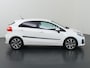 Kia Rio 1.2 CVVT ExecutiveLine | Navigatie | Stoel/Stuurwielverwarming | Parkeercamera | Climate Control | Parkeersensoren