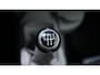 Volkswagen Beetle New Cabriolet 1.6 Cabriolet airco lederen bekleding PDC achter stereo 16"-lmv stoelverwarming electric-pack