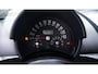 Volkswagen Beetle New Cabriolet 1.6 Cabriolet airco lederen bekleding PDC achter stereo 16"-lmv stoelverwarming electric-pack