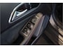 Mercedes-Benz A-klasse 180 Business Solution AMG Sportline, Sport stoelen leder, Camera, Carbon/ Seat en comfort/ Park/ Licht en zicht/ Design en uitrusting pakket, Led Performance, Diamond grill, Lmv.