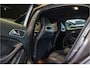 Mercedes-Benz A-klasse 180 Business Solution AMG Sportline, Sport stoelen leder, Camera, Carbon/ Seat en comfort/ Park/ Licht en zicht/ Design en uitrusting pakket, Led Performance, Diamond grill, Lmv.