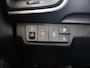Kia Stonic 1.0 T-GDi MHEV DynamicLine | Bluetooth | Airco |Stoel/Stuurwielverwarming| Navigatie via Carplay |