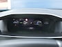 Peugeot e-2008 EV GT Avantage 54 kWh | 1ste eigenaar | AppleCarPlay/AndroidAuto | Climate Control | Adaptief Cruise Control | 360'Camera | FULL LED | LMV | Parkeersensoren | Privacy Glass | Isofix | Two-Tone | Sfeerverlichting |