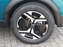 Peugeot e-2008 EV GT Avantage 54 kWh | 1ste eigenaar | AppleCarPlay/AndroidAuto | Climate Control | Adaptief Cruise Control | 360'Camera | FULL LED | LMV | Parkeersensoren | Privacy Glass | Isofix | Two-Tone | Sfeerverlichting |
