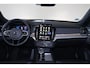 Volvo XC90 T8 Recharge AWD Ultra Black Edition - Luchtvering - Panorama/schuifdak - IntelliSafe Assist & Surround - 360º Camera - Bowers & Wilkins audio - Adaptieve LED koplampen - Verwarmde voorstoelen, stuur & achterbank - Parkeersensoren voor & achter - Elektr. bedienb. voorstoelen met geheugen - Geventileerde voorstoelen - Head up display - Draadloze tel. lader - Extra getint glas - Inklapbare trekhaak - 22' LMV