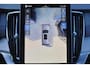 Volvo XC90 T8 Recharge AWD Ultra Black Edition - Luchtvering - Panorama/schuifdak - IntelliSafe Assist & Surround - 360º Camera - Bowers & Wilkins audio - Adaptieve LED koplampen - Verwarmde voorstoelen, stuur & achterbank - Parkeersensoren voor & achter - Elektr. bedienb. voorstoelen met geheugen - Geventileerde voorstoelen - Head up display - Draadloze tel. lader - Extra getint glas - Inklapbare trekhaak - 22' LMV