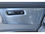 Volvo XC90 T8 Recharge AWD Ultra Black Edition - Luchtvering - Panorama/schuifdak - IntelliSafe Assist & Surround - 360º Camera - Bowers & Wilkins audio - Adaptieve LED koplampen - Verwarmde voorstoelen, stuur & achterbank - Parkeersensoren voor & achter - Elektr. bedienb. voorstoelen met geheugen - Geventileerde voorstoelen - Head up display - Draadloze tel. lader - Extra getint glas - Inklapbare trekhaak - 22' LMV