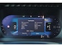 Volvo XC90 T8 Recharge AWD Ultra Black Edition - Luchtvering - Panorama/schuifdak - IntelliSafe Assist & Surround - 360º Camera - Bowers & Wilkins audio - Adaptieve LED koplampen - Verwarmde voorstoelen, stuur & achterbank - Parkeersensoren voor & achter - Elektr. bedienb. voorstoelen met geheugen - Geventileerde voorstoelen - Head up display - Draadloze tel. lader - Extra getint glas - Inklapbare trekhaak - 22' LMV