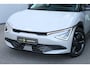Kia EV6 Light Edition 63 kWh / Stoel en stuurwielverwarming / Camera / Carplay