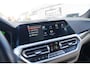 BMW 3-Serie 320i High Executive Edition | LED | Luxe Leder | Stoelverwarming | PDC | Cruise control |