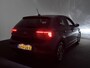 Volkswagen Polo 1.0 TSI Life Business App | Clima | Metallic | PDC Achter |