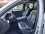 Volvo XC60 2.0 T6 Plug-in hybrid AWD Inscription Pano, Leer, ACC..