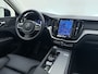 Volvo XC60 T6 350PK Automaat Plug-in hybrid AWD Ultra Bright | H&K | HUD | 360 Camera | ACC | Panodak | Stoelverwarming