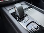Volvo XC60 T6 350PK Automaat Plug-in hybrid AWD Ultra Bright | H&K | HUD | 360 Camera | ACC | Panodak | Stoelverwarming