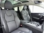 Volvo XC60 T6 350PK Automaat Plug-in hybrid AWD Ultra Bright | H&K | HUD | 360 Camera | ACC | Panodak | Stoelverwarming