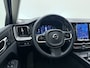 Volvo XC60 T6 350PK Automaat Plug-in hybrid AWD Ultra Bright | H&K | HUD | 360 Camera | ACC | Panodak | Stoelverwarming