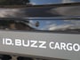 Volkswagen ID. Buzz Cargo Bulli Limited Edition Elektromotor 250 kW (340 pk) | 4x4 | 360 camera | Navi | Elek. bedien. Achterklep | Wegkl. Trekhaak | Comfort stoelen | Led Matrix | Schuifdeur links en rechts