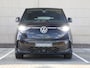 Volkswagen ID. Buzz Cargo Bulli Limited Edition Elektromotor 250 kW (340 pk) | 4x4 | 360 camera | Navi | Elek. bedien. Achterklep | Wegkl. Trekhaak | Comfort stoelen | Led Matrix | Schuifdeur links en rechts