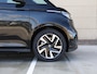 Volkswagen ID. Buzz Cargo Bulli Limited Edition Elektromotor 250 kW (340 pk) | 4x4 | 360 camera | Navi | Elek. bedien. Achterklep | Wegkl. Trekhaak | Comfort stoelen | Led Matrix | Schuifdeur links en rechts