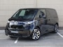 Volkswagen ID. Buzz Cargo Bulli Limited Edition Elektromotor 286PK 79 kWh | 360 camera | Navi | Elek. bedien. Achterklep | Wegkl. Trekhaak | Comfort stoelen | Led Matrix |
