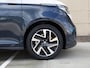 Volkswagen ID. Buzz Cargo Bulli Limited Edition Elektromotor 286PK 79 kWh | 360 camera | Navi | Elek. bedien. Achterklep | Wegkl. Trekhaak | Comfort stoelen | Led Matrix |