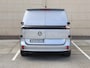 Volkswagen ID. Buzz Cargo Bulli Limited Edition Elektromotor 210 kW (286 pk) | 360 camera | Navi | Achterdeuren | Wegkl. Trekhaak | Bijrijdersbank | Led Matrix |