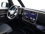Volkswagen ID. Buzz Cargo Economy Limited Edition Elektromotor 210 kW (286 p | Grote accu | Comfortstoelen | Camera | Navigatie via App Connect | ACC | Wegkl. Trekhaak | Achterdeuren