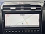 Hyundai Tucson 1.6 T-GDI PHEV Premium 4WD / Dealer onderhouden / Accu SoH 100 %/ 1.350 kg trekgewicht / Leder / Navigatie / Electr. stoelen & klep / Stoelventilatie / Stuur-, stoel- & achterbankverwarming / 19" LM wielen /