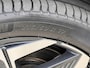 Hyundai Tucson 1.6 T-GDI PHEV Premium 4WD / Dealer onderhouden / Accu SoH 100 %/ 1.350 kg trekgewicht / Leder / Navigatie / Electr. stoelen & klep / Stoelventilatie / Stuur-, stoel- & achterbankverwarming / 19" LM wielen /