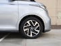 Volkswagen ID. Buzz Cargo Bulli Limited Edition Elektromotor 210 kW (286 pk) | 360 camera | Navi | Elek. bedien. Achterklep | Wegkl. Trekhaak | Bijrijdersbank | Led Matrix |