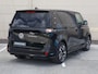 Volkswagen ID. Buzz Cargo Bulli Limited Edition Elektromotor 250 kW (340 pk) | 360 camera | Navi | Achterdeuren | Wegkl. Trekhaak | Comfort stoelen | Led Matrix |