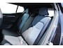 Volvo EX30 Single Motor Extended Range Plus 69 kWh | Semi elektrische trekhaak | Harman/Kardon premium audio | Stoelverwarming voorzijde | Stuurwiel verwarming | Elektrisch bedienbare achterklep