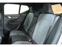 Volvo XC40 B4 Plus Dark | Trekhaak Semi-elektrisch | Adaptieve Cruise Control | Pilot Assist | Google Infotainment | Verwarmbare voorstoelen | Verwarmbaar stuurwiel | Blind Spot Information System | Verwarmbare voorruit | Parkeercamera | Parkeersensoren voor + achter |
