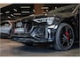 Audi Q8 e-tron 55 quattro S Black Edition Competition 115 kWh Sportstoelen leder, Panoramadak, ACC, Bang & Olfsen Sound, Camera, Virtual cockpit, 4 Zone airco, Hulp pakket Tour, S-Line/ Ambiente plus/ Glas pakket, Matrix Led, Rode remzadels, Lmv 21''.