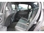 Volvo S60 B5 251PK Automaat R-Design | Styling-kit | Adapt. Cruise | Schuif/kanteldak | 20" LMV | Trekhaak | DAB |