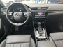 Skoda Superb Combi 1.4 TSI iV Laurin & Klement / AUTOMAAT/ 218 PK/ CANTON AUDIO/ CAMERA/ DCC/ CRYSTAL LIGHTING/ DODE HOEK/ STOELVENTILATIE/ MEMORY SEATS/ VOORRUIT VERWARM./ STOELVERWARM. V&A/ SMARTLINK/ KEYLESS/ ADAPT. CRUISE/ NAVI/ CLIMA