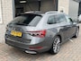 Skoda Superb Combi 1.4 TSI iV Laurin & Klement / AUTOMAAT/ 218 PK/ CANTON AUDIO/ CAMERA/ DCC/ CRYSTAL LIGHTING/ DODE HOEK/ STOELVENTILATIE/ MEMORY SEATS/ VOORRUIT VERWARM./ STOELVERWARM. V&A/ SMARTLINK/ KEYLESS/ ADAPT. CRUISE/ NAVI/ CLIMA