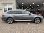 Skoda Superb Combi 1.4 TSI iV Laurin & Klement / AUTOMAAT/ 218 PK/ CANTON AUDIO/ CAMERA/ DCC/ CRYSTAL LIGHTING/ DODE HOEK/ STOELVENTILATIE/ MEMORY SEATS/ VOORRUIT VERWARM./ STOELVERWARM. V&A/ SMARTLINK/ KEYLESS/ ADAPT. CRUISE/ NAVI/ CLIMA
