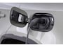 Land Rover Defender 110 2.0 P300e 110 X-Dynamic HSE | ACC | ClearSight | Trekhaak | Luchtvering | Panoramadak | Meridian Surround | 360° Camera | Ventilatie