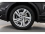 Volkswagen T-Roc 1.5 TSI R-Line | Rijklaar!! | Pano | IQ Lights | Camera | Adapt. Cruise | Trekhaak | Stoelverw. | Apple CarPlay | 17''