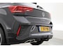 Volkswagen T-Roc 1.5 TSI R-Line | Rijklaar!! | Pano | IQ Lights | Camera | Adapt. Cruise | Trekhaak | Stoelverw. | Apple CarPlay | 17''