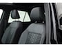 Volkswagen T-Roc 1.5 TSI R-Line | Rijklaar!! | Pano | IQ Lights | Camera | Adapt. Cruise | Trekhaak | Stoelverw. | Apple CarPlay | 17''