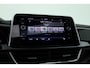 Volkswagen T-Roc 1.5 TSI R-Line | Rijklaar!! | Pano | IQ Lights | Camera | Adapt. Cruise | Trekhaak | Stoelverw. | Apple CarPlay | 17''