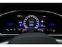 Volkswagen T-Roc 1.5 TSI R-Line | Rijklaar!! | Pano | IQ Lights | Camera | Adapt. Cruise | Trekhaak | Stoelverw. | Apple CarPlay | 17''