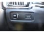 Volvo V60 B3 164PK Automaat Momentum Advantage | Adapt. Cruise | PDC + Camera | BLIS | AppleCarplay | Extra getint glas |